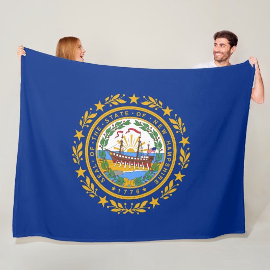 De vlag van New Hampshire Fleece Deken (In situ)