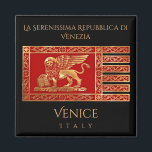 De vlag van Venetië, Italië Magneet<br><div class="desc">Deze aanpasbare magneet is voorzien van de vlag van de Republiek Venetië, Italië (La Serenissima Repubblica di Venezia) met in het midden de Leeuw van Saint Mark. De Latijnse inscriptie in het boek van de leeuw "Pax tibi Marce, evangelista meus" betekent "Vrede voor u, Mark, mijn evangelist". De zes staarten...</div>
