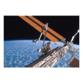 De vleugels van Canadarm2 en zonnepanelen Foto Afdruk (Voorkant)