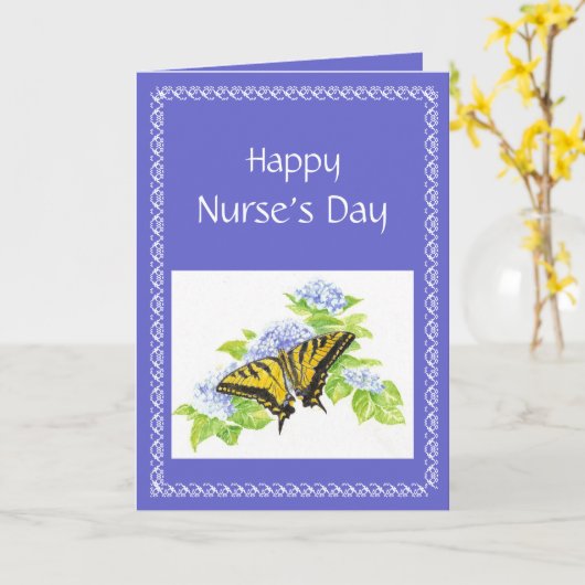 De Vlinder van Swallowtail op het art. van de Kaart (Gele Bloem)