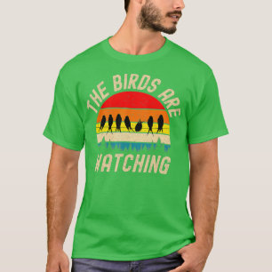 De vogels kijken naar Amerikaanse vogels die wakke T-shirt