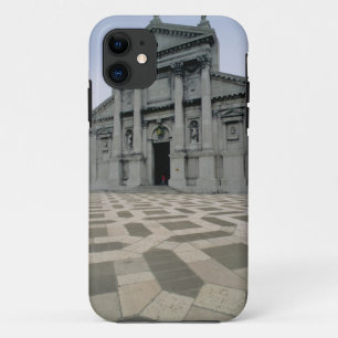 De voorgevel van de kerk, gebouwd 1564-80, gevel g iPhone 11 hoesje