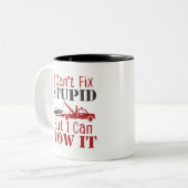 De vrachtwagenchauffeur kan het niet oplossen, maa tweekleurige koffiemok (Voorkant links)