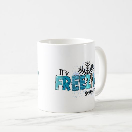 De vrieskoude sneeuwvlokken WinterFeestdagen Koffiemok (Voorkant rechts)