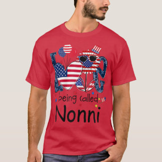 De vrouw van 4 juli wordt Nonni Sunflow genoemd T-shirt
