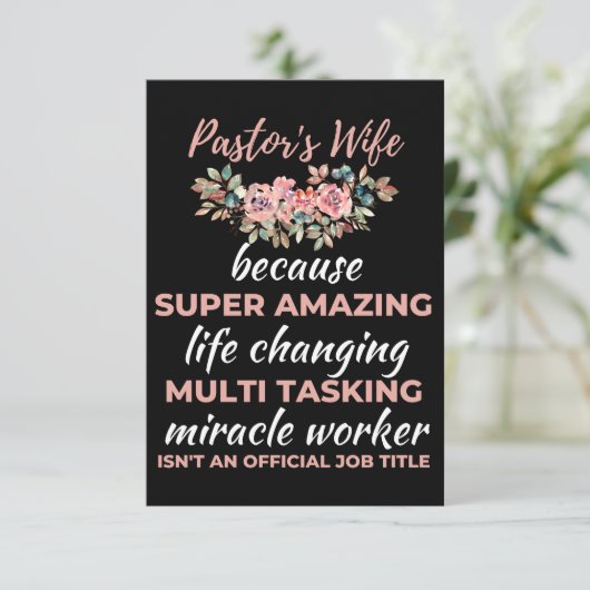 De vrouw van de dominee omdat het geweldige leven bedankkaart (Staand voorkant)