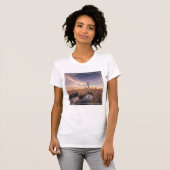 De vuurtoren van het eiland Bodie op Sunset T-shirt (Voorkant volledig)