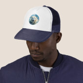 De waakzame Ice Guardian Trucker Pet (In situ)