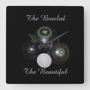 De wandelaar Bowls Bowled is een mooie vierkant wa Vierkante Klok
