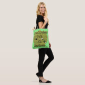 De wandelaars doen het op groen, grappig tote bag (Op model)