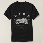 De wandelende dode Daryl Ride loopt niet door T-shirt (Design voorkant)