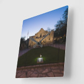 De wandklok in de staat Alamo Texas Square (Hoek)