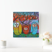 De wandklok van de Owl Family (Huis)