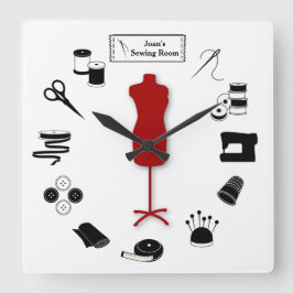 De wandklok van het label aanpassen