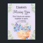 De waterverf vergeet me niet de Vriendelijke Citaa Briefkaart<br><div class="desc">Oude,  gefascineerde en klastige kaart voor een vriend met Waterverf vergeet-me-niet bloemen in een mand met een citaat van Anne van Green Gables "Ware vrienden zijn altijd samen in geest." van L.M. Mongomery.</div>