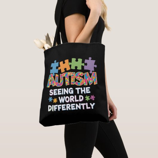 De wereld anders zien Autisme Bewustzijn Tote Bag (Dichtbij)