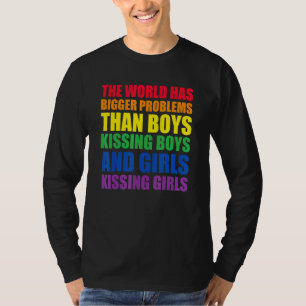 De wereld heeft steeds grotere problemen LGBT Q Pr T-shirt