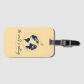 De Wereld Roept Bagagelabel (Voorkant (horizontaal))