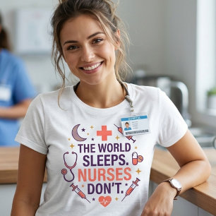 De Wereld Slaap Verpleegster Niet Grappige Verplee Tri-Blend Shirt