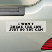 De wet voor je Bumpersticker niet overtreden (Op auto)