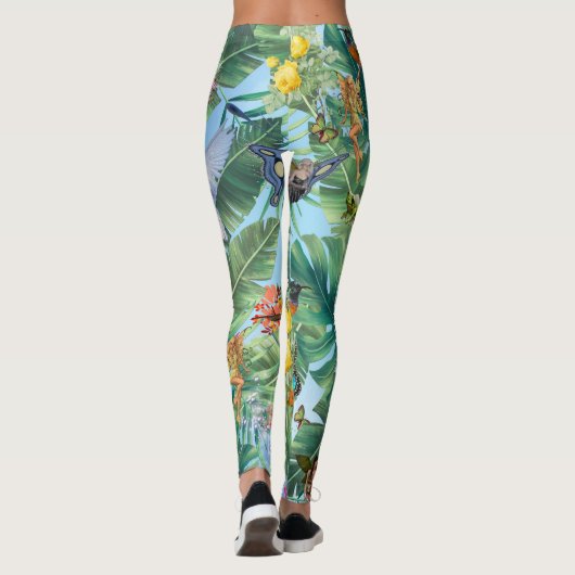 De Whimsical Fantasy World Leggings (Achterkant)