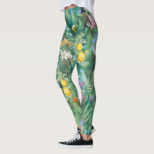 De Whimsical Fantasy World Leggings (Links)