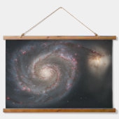 De Whirlpool Galaxy M51 & Companion in de ruimte Hangend Wandkleed (Voorkant)