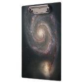 De Whirlpool Galaxy M51 & Companion in de ruimte Klembord (Links)
