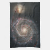 De Whirlpool Galaxy M51 & Companion in de ruimte Theedoek (Verticaal)