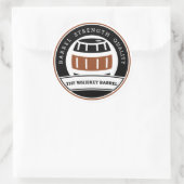 De Whiskey Barrel Ronde Sticker (Tas)