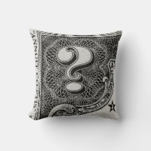 De White Rabbit Star Pillow