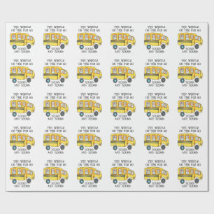 DE WIELEN OP HET WRAPPINGSPAPIER VAN DE BUS CADEAUPAPIER