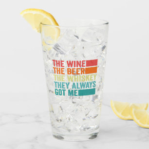 De wijn het bier de whisky die ze me altijd hebben glas