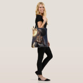 De wijze vrouw tote bag (Op model)