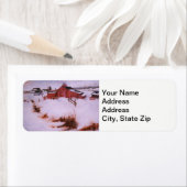 De wintersneeuw bedekte rode schuur, boerderij lan etiket (Insitu)