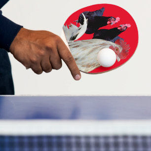 De witte haan en zijn zwarte kippen tafeltennisbatje