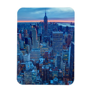 De wolkenkrabbers van Manhattan zijn verlicht Magneet