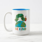 De zeer hongerige rups moet vriendelijk zijn tweekleurige koffiemok (Links)