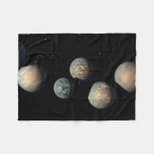 De zeven aardse planeten van Trappist-1 Fleece Deken (Voorkant (Horizontaal))