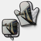 De zijkant van de trein ovenwant & pannenlap set (Voorkant / Achterkant)