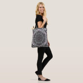 De Zilveren Fractale Tuin Tote Bag (Op model)