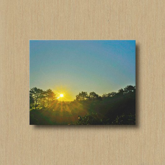 De Zon Boven Een Berg Horizon Canvasprint Canvas Afdruk