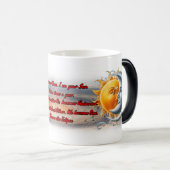 De zon en de maan dansen samen op een magische mok (Voorkant rechts)