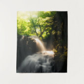 De zon schijnt op een magische waterval wandkleed (Voorkant)