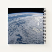 De zon straalt uit op de Stille Zuidzee. Notitieboek (Achterkant)