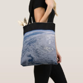 De zon straalt uit op de Stille Zuidzee. Tote Bag (Dichtbij)