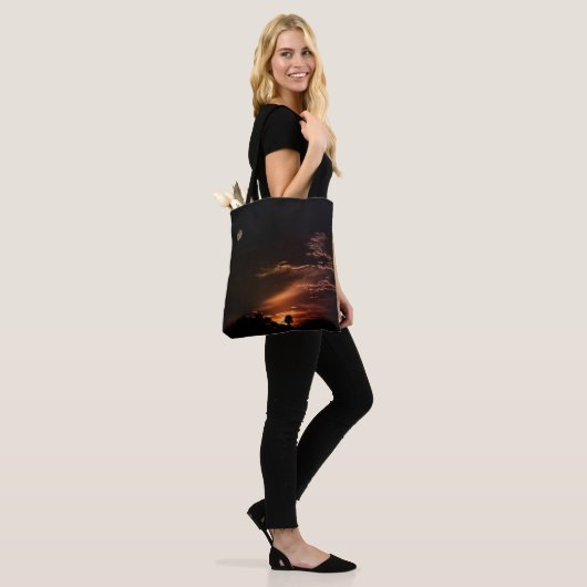 "De zon van een maan" Tote Bag (Op model)