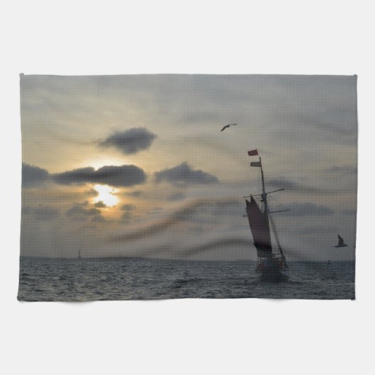 De zonsondergang binnenvaren theedoek (Horizontaal)