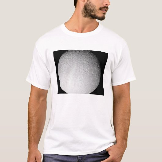 De zuidpool van de maan van Saturnus Tethys T-shirt (Voorkant)