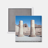 De zuilen in de binnenplaats, Kom Ombo Temple, Egy Magneet (Voorkant / Achterkant)